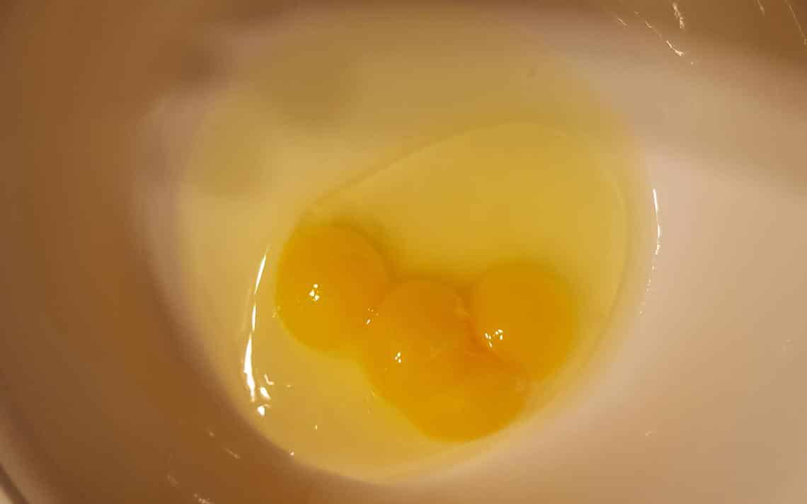 huevo con 4 yemas